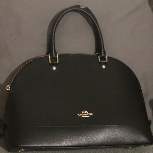 Black Pebble leather Coach purse!